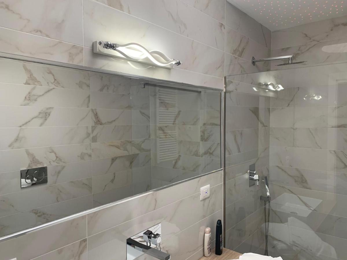 Apartament Penthouse Aureliana Attico Con Piscina A Roma Zewnętrze zdjęcie